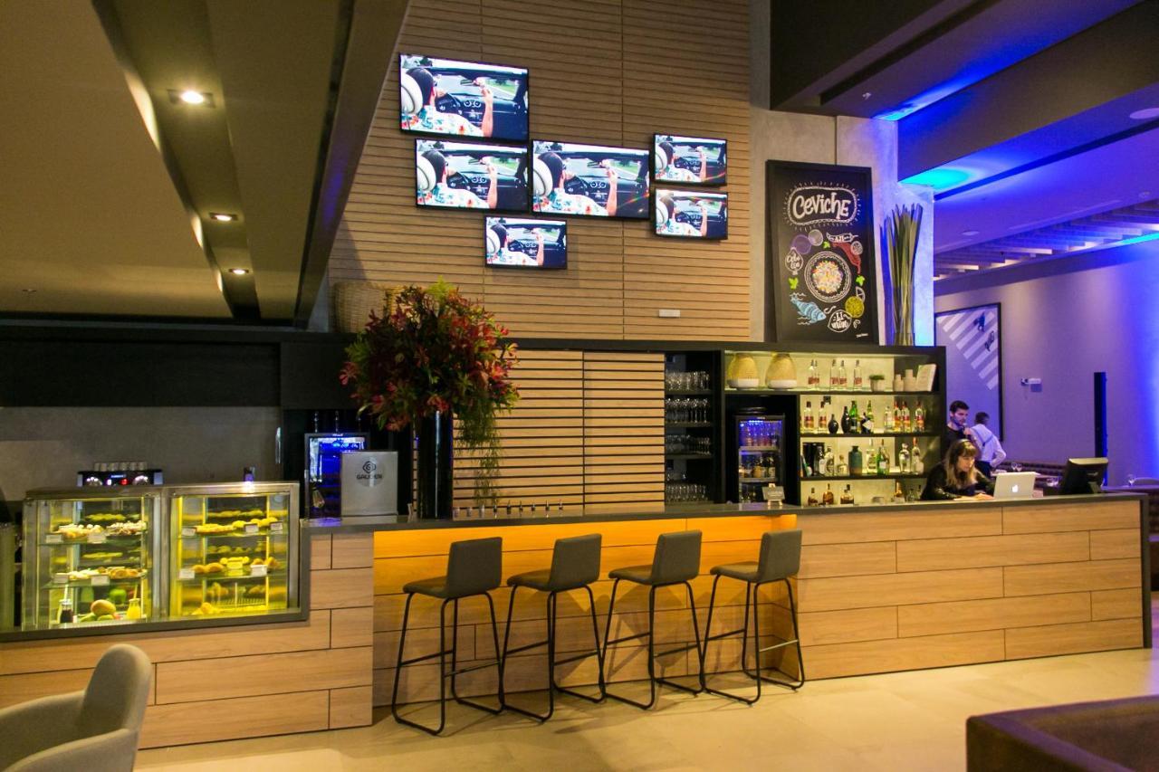 Novotel Curitiba Batel Zewnętrze zdjęcie